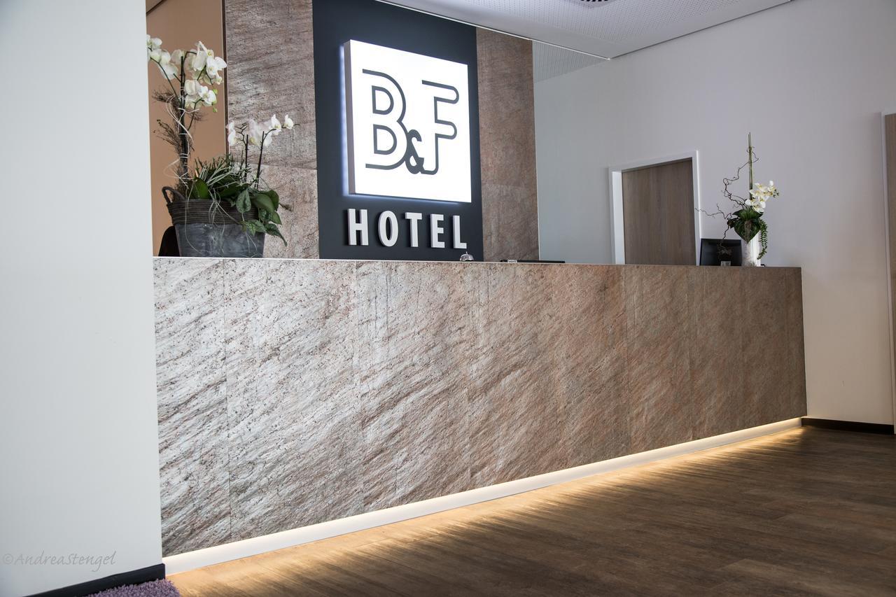 B&F Hotel Am Neumarkt Бад-Херсфельд Экстерьер фото